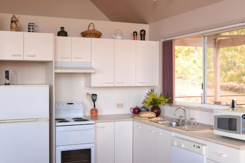 Bundle Hill Cottages - Accommodation NSW 5