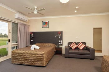 Australian Homestead - Accommodation NSW 4
