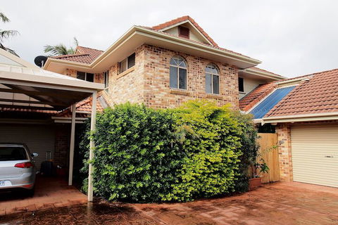 Akai Hana - Accommodation NSW 3