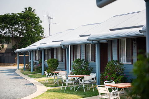 Canberra Ave Villas - Accommodation NSW 5