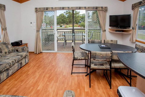 BIG4 Bendigo Park Lane Holiday Park - Accommodation NSW 4