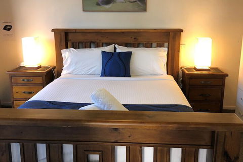 Logan City Motor Inn - Accommodation NSW 6