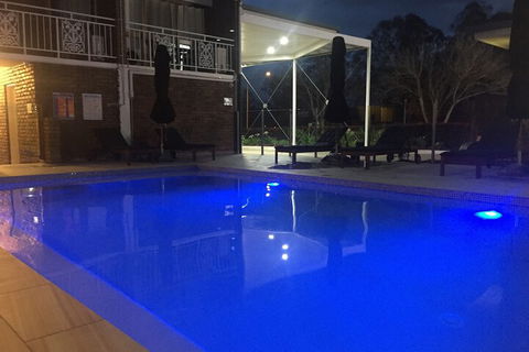 Logan City Motor Inn - Accommodation NSW 2