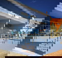 Penguin Beachfront Apartments - Accommodation NSW
