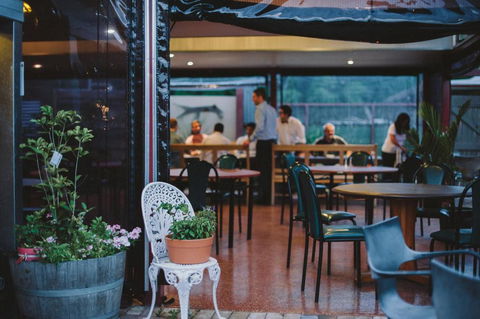 Gundaroo Colonial Inn - Accommodation NSW 2
