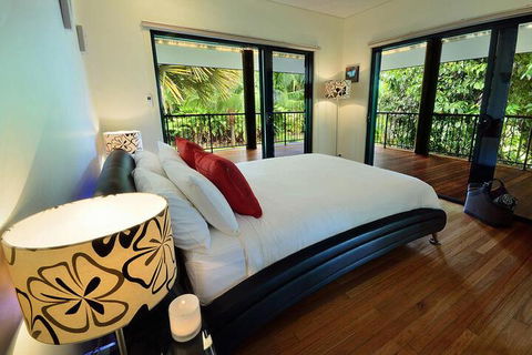 Misty Mountains Rainforest Retreat - Accommodation NSW 2