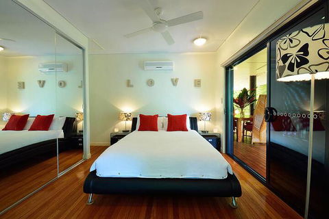 Misty Mountains Rainforest Retreat - Accommodation NSW 0