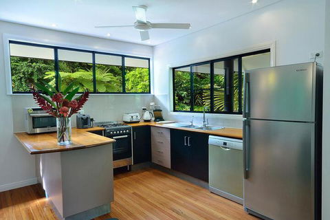 Misty Mountains Rainforest Retreat - Accommodation NSW 6