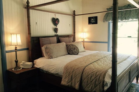 Telegraph Retreat Cottages - Accommodation NSW 4