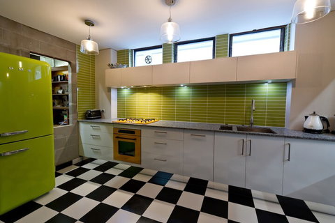 Retro House - Accommodation NSW 3