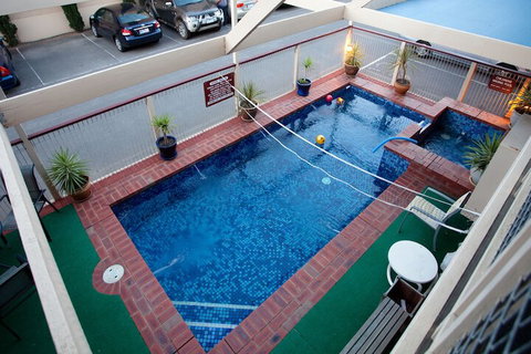 MAS Country Riverboat Lodge Motor Inn - Accommodation NSW 5