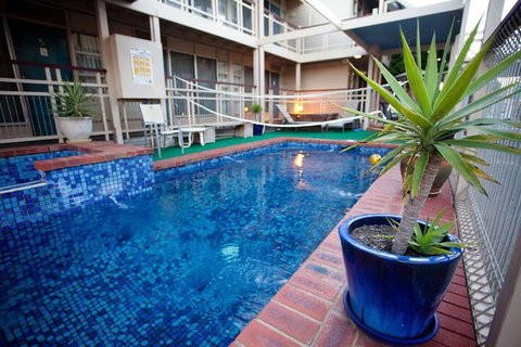 MAS Country Riverboat Lodge Motor Inn - Accommodation NSW 6