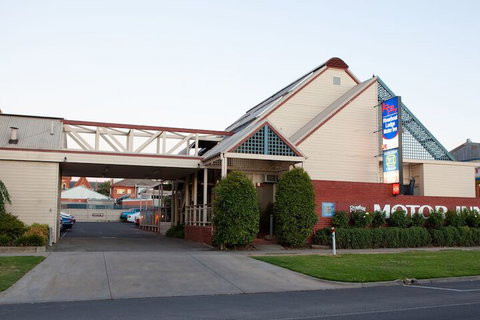 MAS Country Riverboat Lodge Motor Inn - Accommodation NSW 1