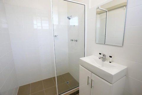 Q Express - Accommodation NSW 5