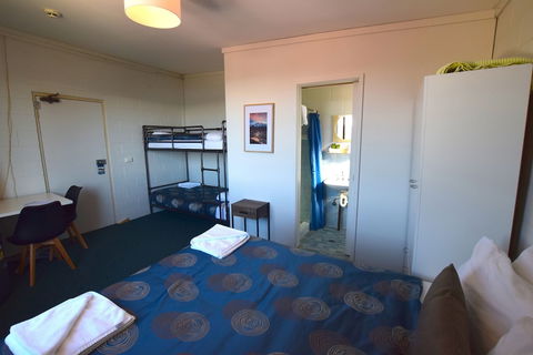 Alpine Resort Motel - Accommodation NSW 4