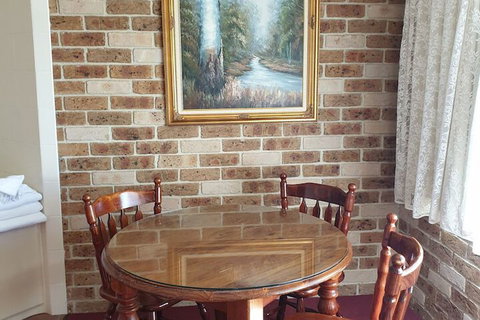 Leagues Motel - Accommodation NSW 7