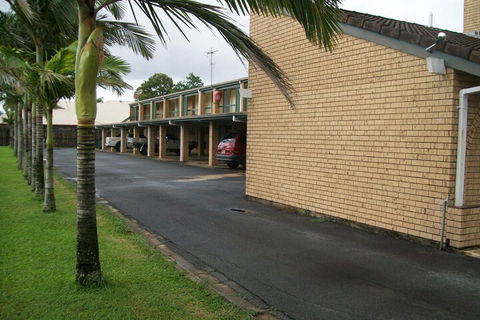 Sun Plaza Motel Mackay - Accommodation NSW 1