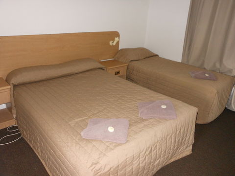 Parkway Motel - Accommodation NSW 4