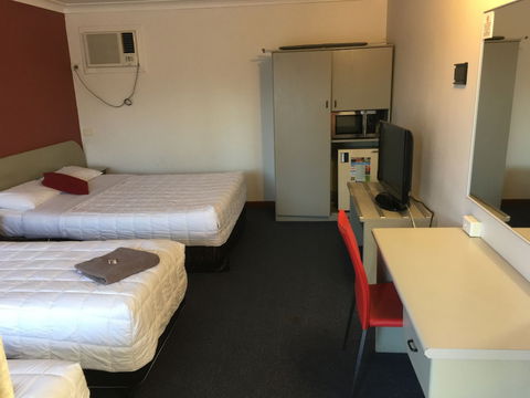 Parkway Motel - Accommodation NSW 0