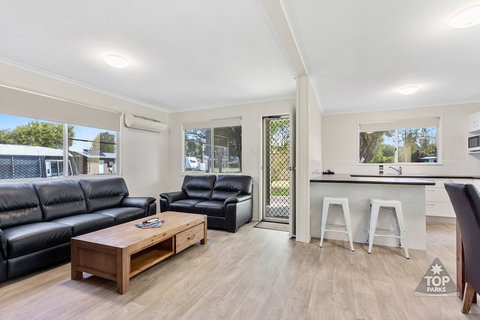 Tin Can Bay Tourist Park - Accommodation NSW 5