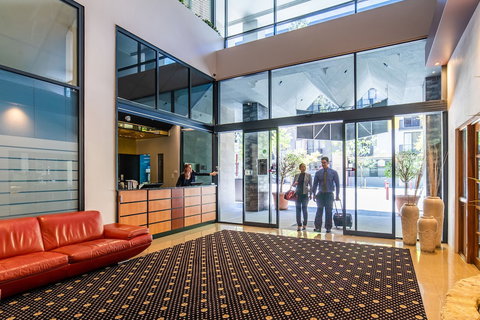 Starwest Apartments Alderney On Hay - Accommodation NSW 5