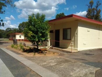 Wagon Wheel Motel - Accommodation NSW 1