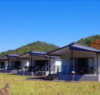 Del Rio Riverside Resort - Accommodation NSW