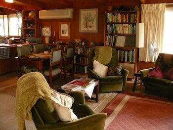 The Burrow At Wombat Bend - Accommodation NSW 5