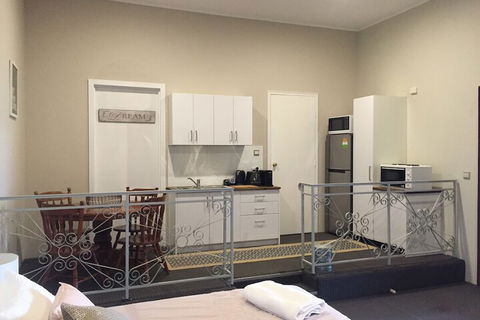 Fairway Manor Accommodation - Accommodation NSW 5