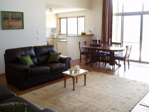 Hawksview At Mafeking - Accommodation NSW 4