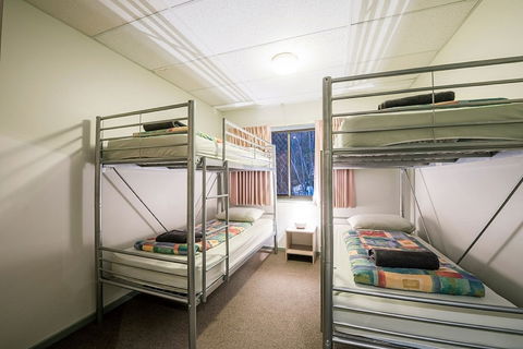 Falls Creek Country Club - Accommodation NSW 5