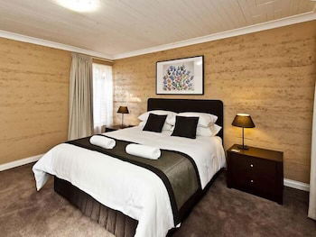 Riverway Chalets - Accommodation NSW 3