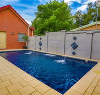 Murray Waters Motor Inn  Apartments - Accommodation NSW