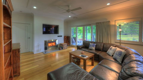 G.g's By The River - Accommodation NSW 3