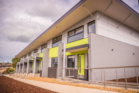 Deakin Geelong Units - Accommodation NSW 2