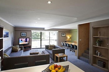 Altitude Apartments - Accommodation NSW 2