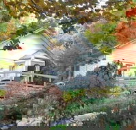 Woolrich Historic Garden Cottage - Accommodation NSW