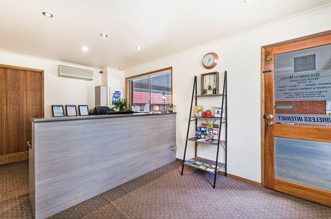 AAt 28 Goldsmith Motel - Accommodation NSW 1