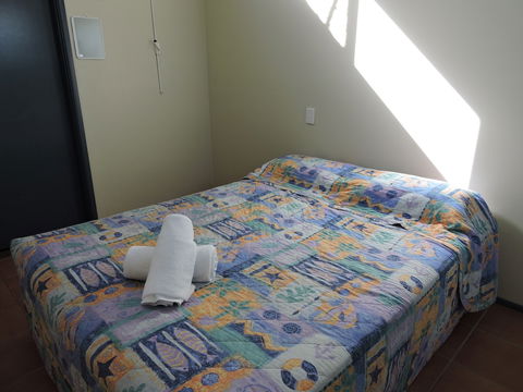 First Sun Holiday Park - Accommodation NSW 2