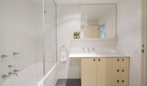 The Waterfront Apartments, Geelong - Accommodation NSW 5