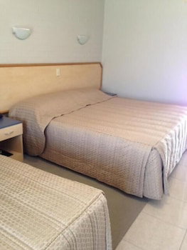 Euston Club Motel - Accommodation NSW 6