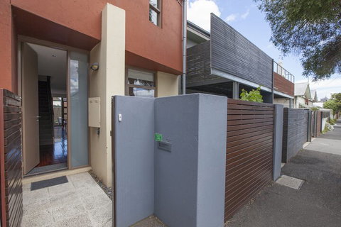 BOUTIQUE STAYS - Somerset Terrace - Accommodation NSW 1
