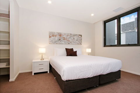 Accommodate Canberra - IQ - Braddon - Accommodation NSW 3