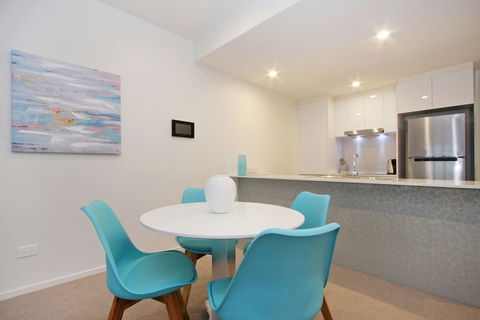 Accommodate Canberra - IQ - Braddon - Accommodation NSW 4