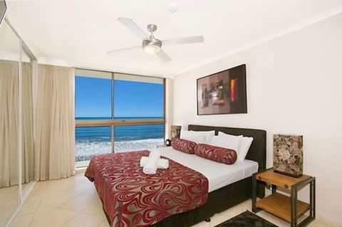 Boulevard Towers - Accommodation NSW 4