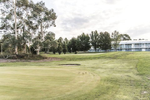 Abode Narrabundah - Accommodation NSW 1