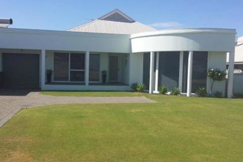 Busselton Beach Resort - Accommodation NSW 6