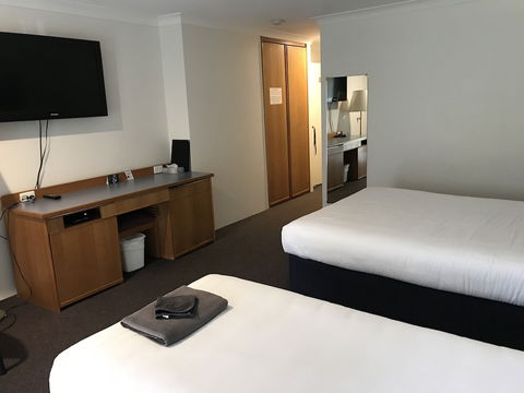 Tea Gardens Motel - Accommodation NSW 4