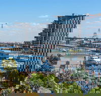 Peppers Docklands - Accommodation NSW