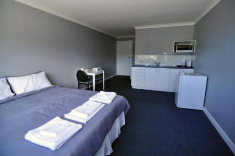 Bribie Island Square - Accommodation NSW 4